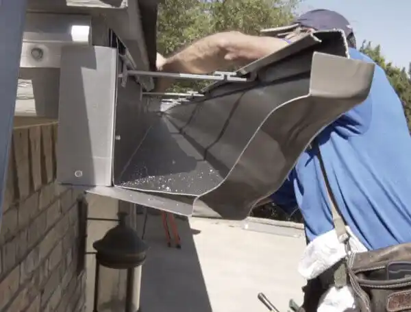 gutter services Los Alamitos